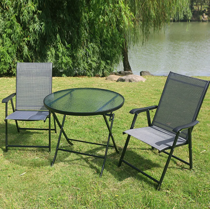 Сгъваем Комплект за Балкон – Маса с Темперирано Стъкло + 2 Стола