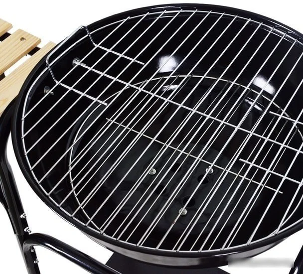 Голямо дворно барбекю 45 см – удобство и вкус на открито