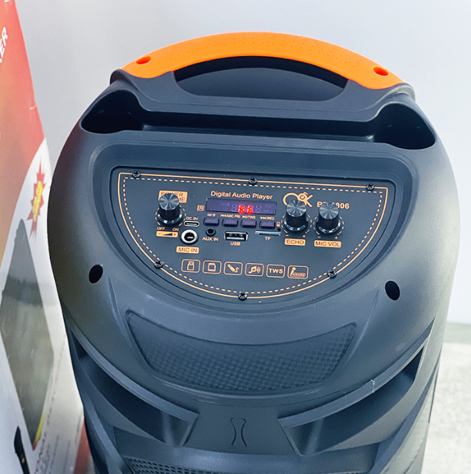 Безжична Тонколона BT-8806 С 2x8" Говорители – Мощен Звук И Парти LED Осветление